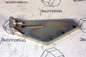 Кронштейн (65.95840-0033) DOOSAN